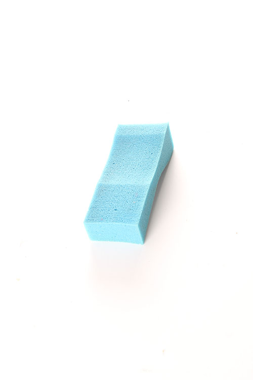 blue-foam-shoulder-rest